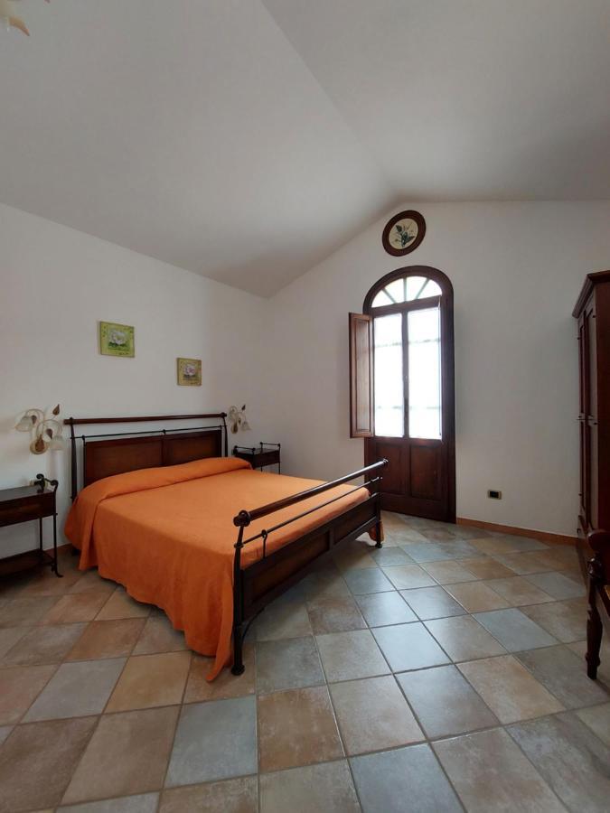 Hotel La Corte Rosada Villasimius Kültér fotó