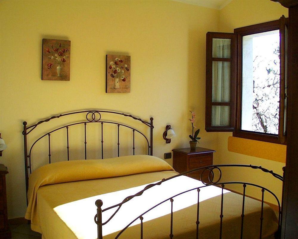 Hotel La Corte Rosada Villasimius Kültér fotó