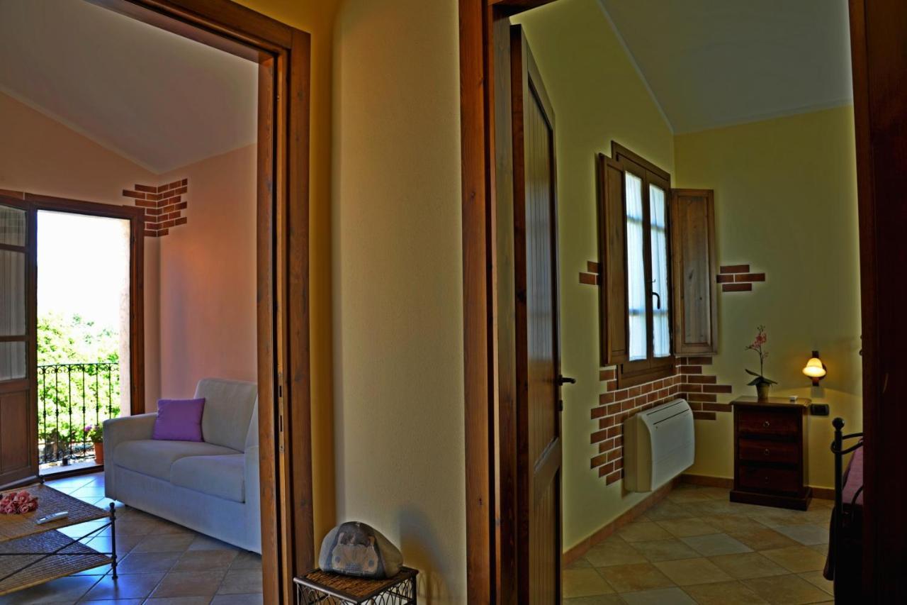 Hotel La Corte Rosada Villasimius Kültér fotó