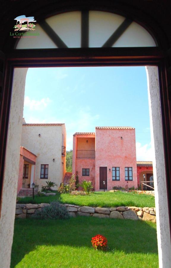 Hotel La Corte Rosada Villasimius Kültér fotó